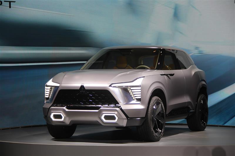 XFC concept - 'ngôi sao mới' của Mitsubishi sau Xpander